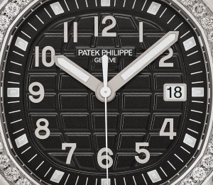 Patek Philippe Aquanaut Ref. 5267/200A-001 Stainless Steel - Artistic