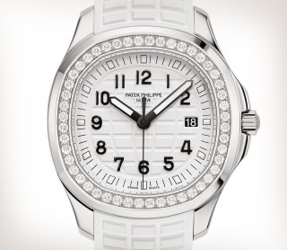 Patek Philippe Aquanaut Ref. 5267/200A-010 Stainless Steel - Artistic