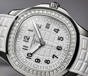 Patek Philippe Aquanaut Ref. 5267/200A-010 Stainless Steel - Artistic