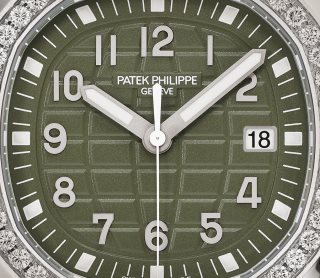 Patek Philippe Aquanaut Ref. 5267/200A-011 Stainless Steel - Artistic