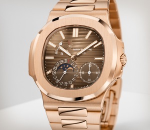 Patek Philippe Nautilus Ref. 5712/1R-001 Rose Gold - Artistic