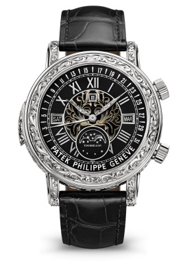 <strong>Ref. 6002</strong><br>Sky Moon Tourbillon