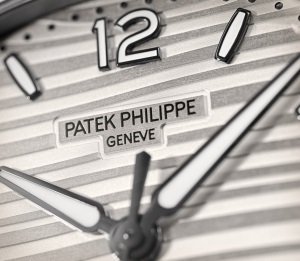 Patek Philippe Nautilus Ref. 7118/1200A-010 Stainless Steel - Artistic