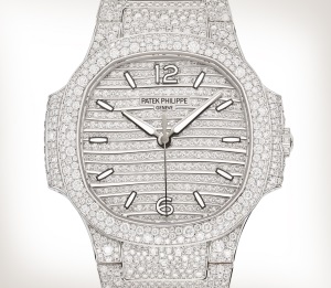 Patek Philippe Nautilus Ref. 7118/1450G-001 White Gold - Artistic