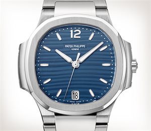 Patek Philippe Nautilus Ref. 7118/1A-001 Stainless Steel - Artistic