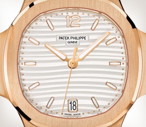 Patek Philippe Nautilus Ref. 7118/1R-001 Rose Gold - Artistic