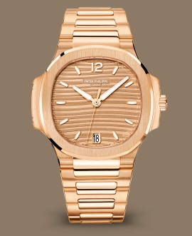 Patek Philippe Nautilus Ref. 7118/1R-010 Rose Gold