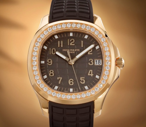 Patek Philippe Aquanaut Ref. 5268/200R-010 Rose Gold